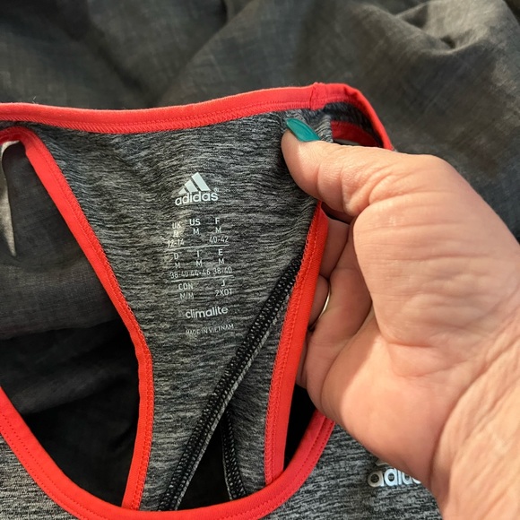 Adidas workout tank top - Picture 2 of 3